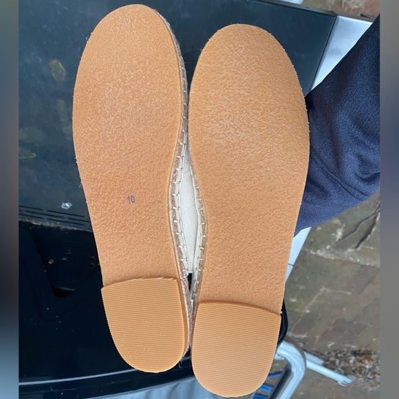 Women's Cream Espadrille Flats - Picture 5 of 7